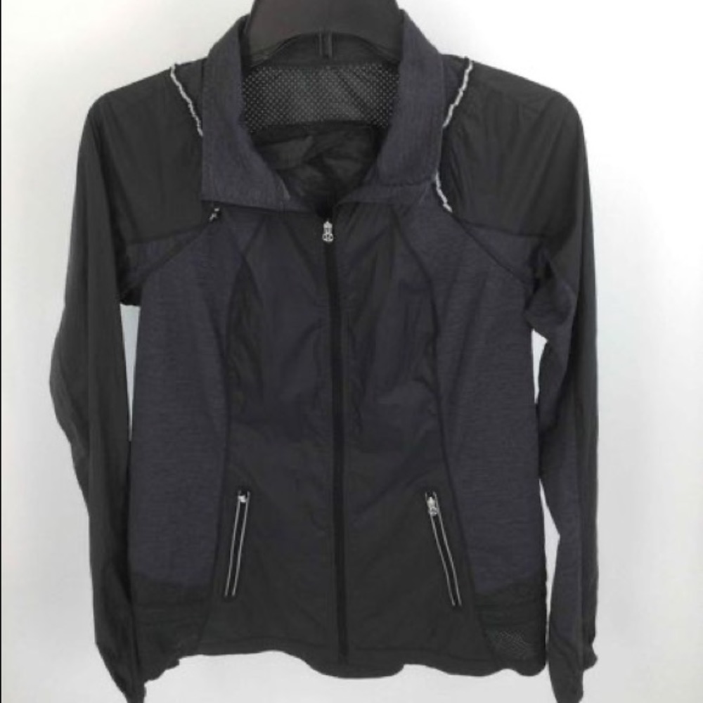Lululemon Charcoal Black Full-Zip Track Jacket 8
﻿